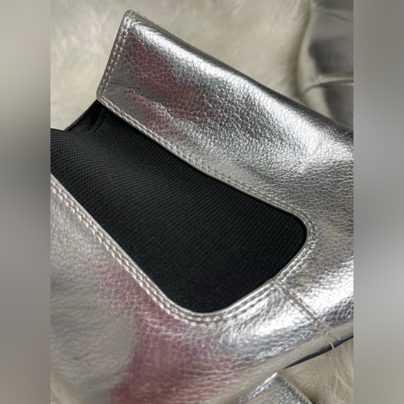 B.A.I.T silver metallic booties size 6.5 - Picture 6 of 15